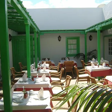 Casa Del Embajador Hotel